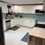Celovacationhousing