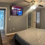 Celovacationhousing