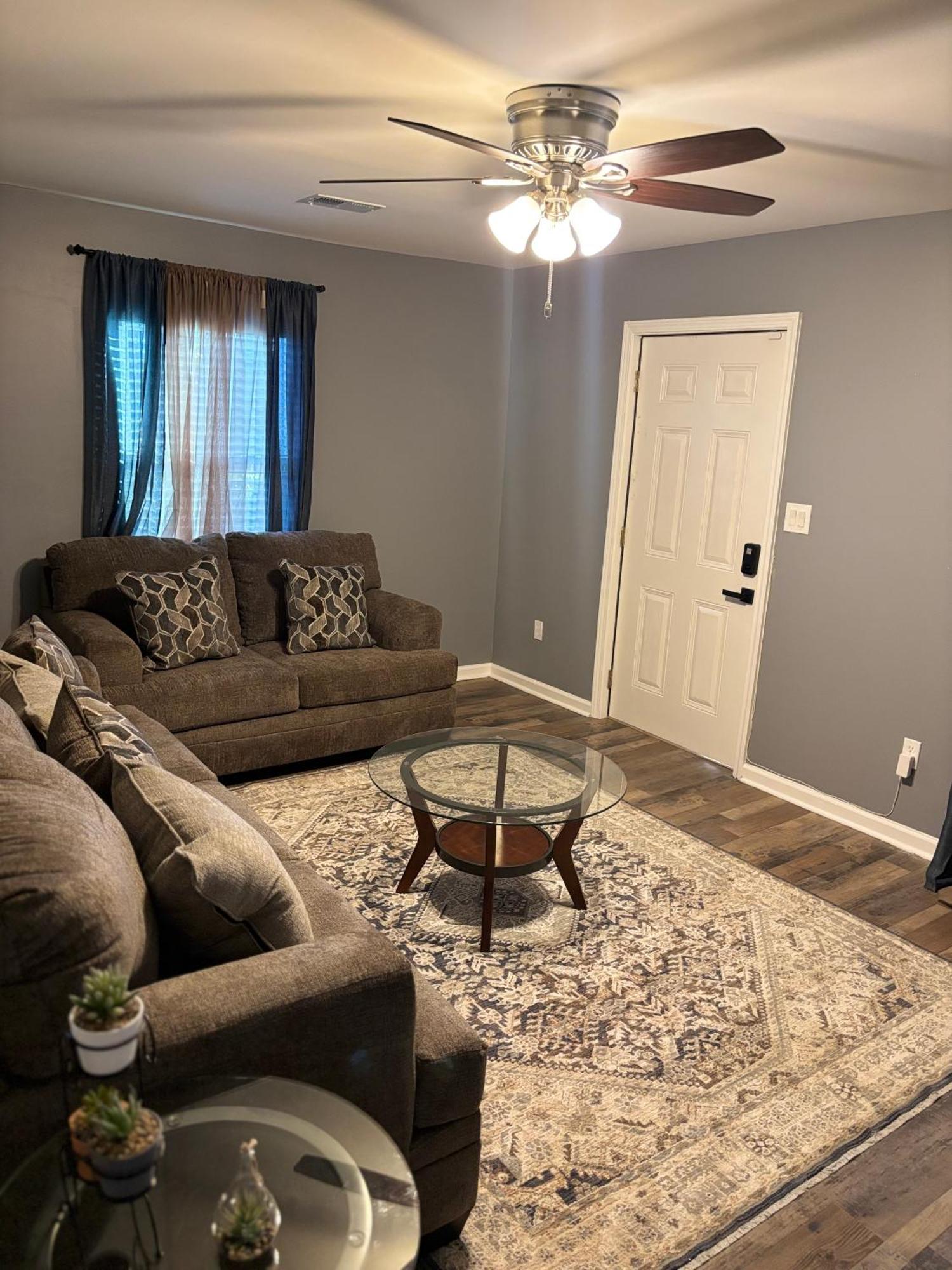 Celovacationhousing
